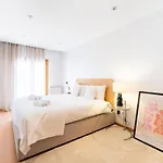 Boutique W Sea View And Private Rooftop Terace * ナザレ