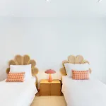 Boutique W Sea View And Private Rooftop Terace