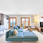 Boutique W Sea View And Private Rooftop Terace