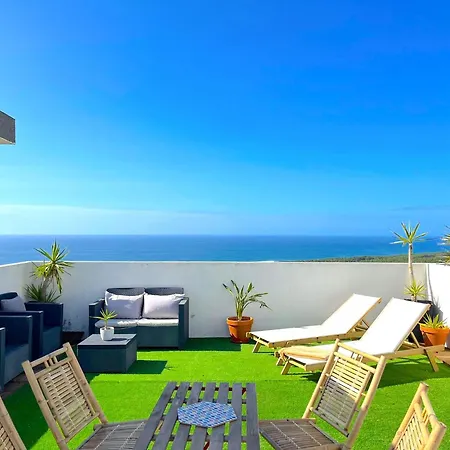 Boutique W Sea View And Private Rooftop Terace Apartment *