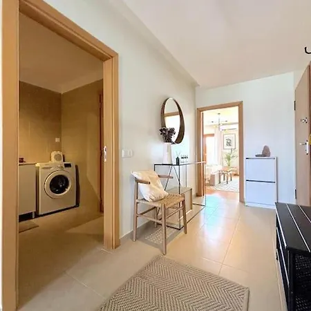 Boutique W Sea View And Private Rooftop Terace Apartment
