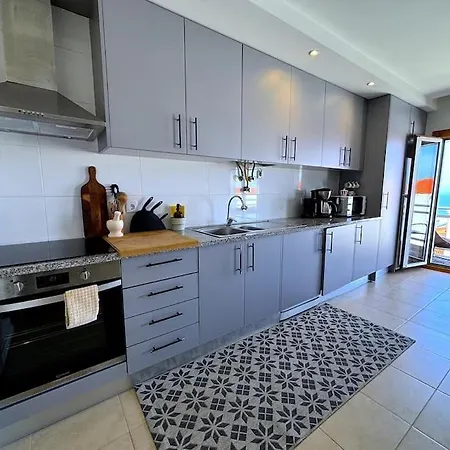 Apartment Boutique W Sea View And Private Rooftop Terace Nazare