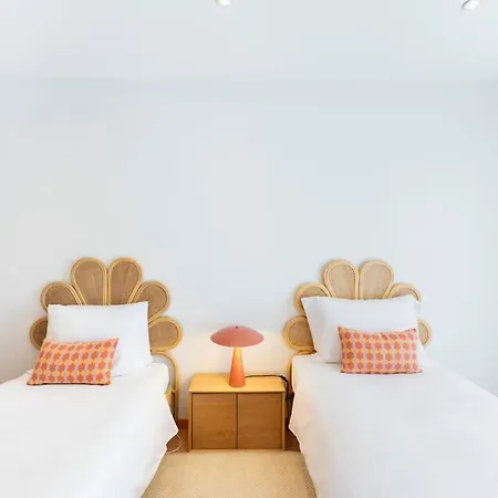 Boutique W Sea View And Private Rooftop Terace