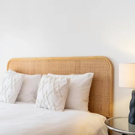 Boutique W Sea View And Private Rooftop Terace Lejlighed