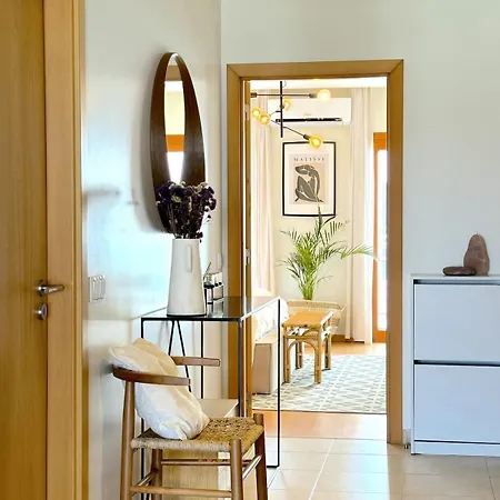 Boutique W Sea View And Private Rooftop Terace 아파트 *