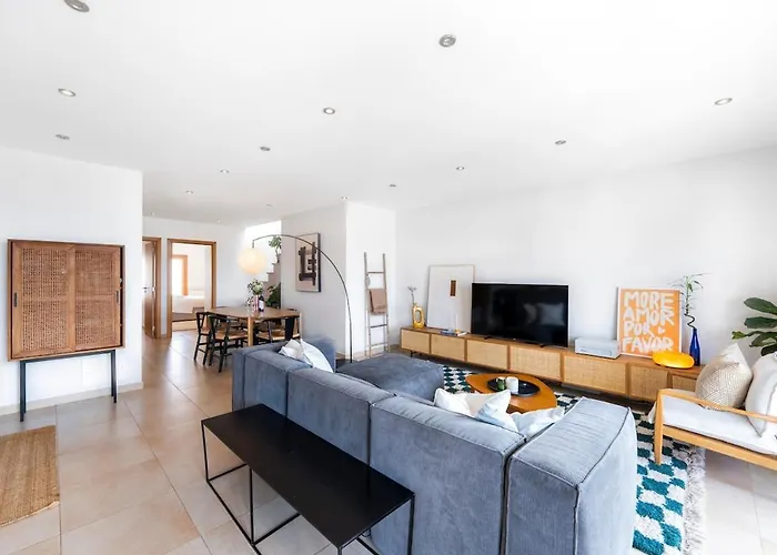 Boutique W Sea View And Private Rooftop Terace Апартаменты *